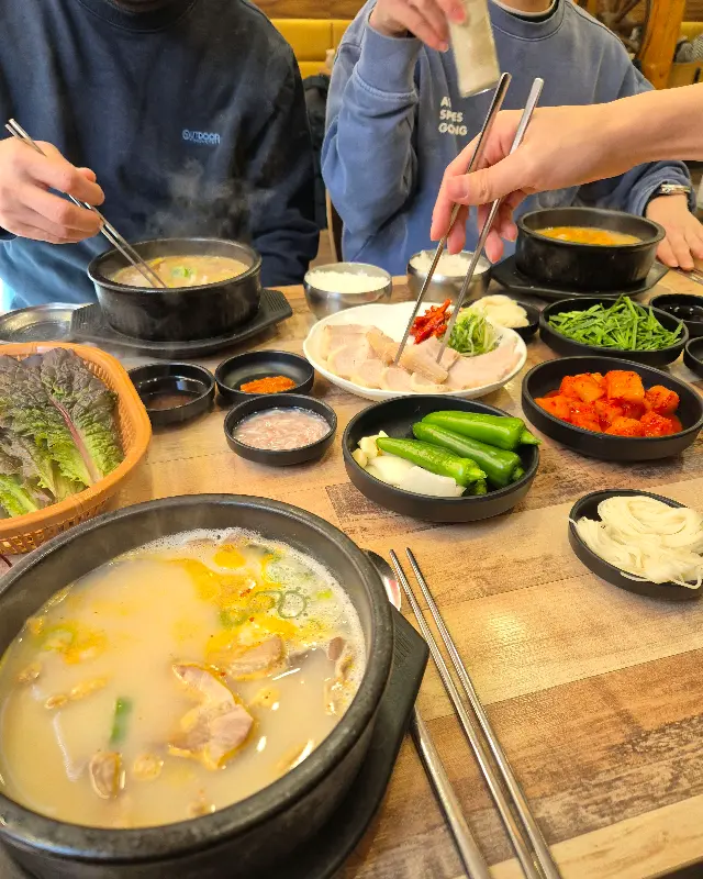 푸짐한 한 상 차림