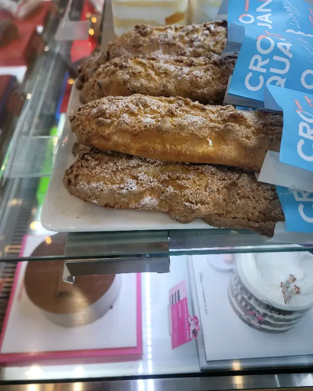 쇼케이스 속 디저트