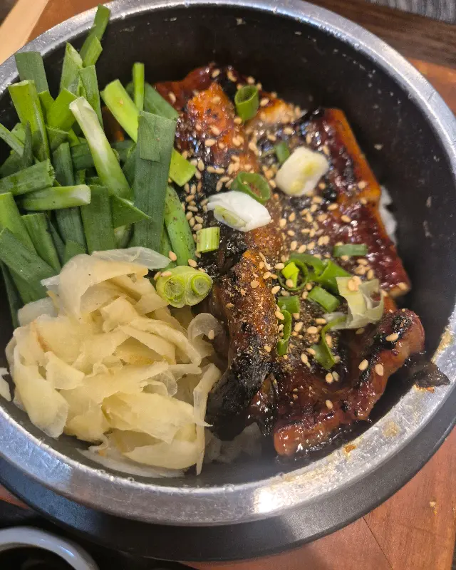 장어 솥밥