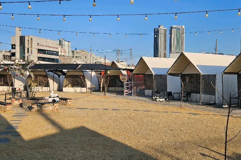 라모타 바베큐 야외 전경