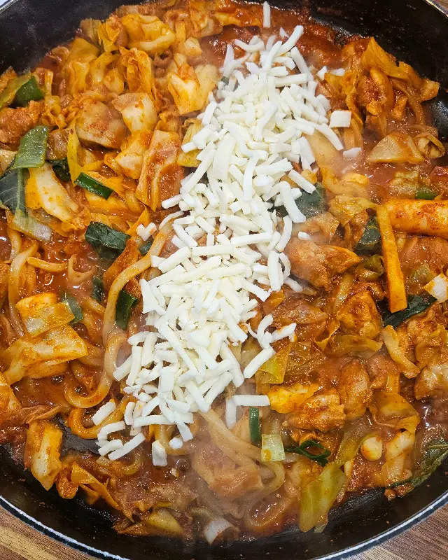 닭갈비와 볶음밥