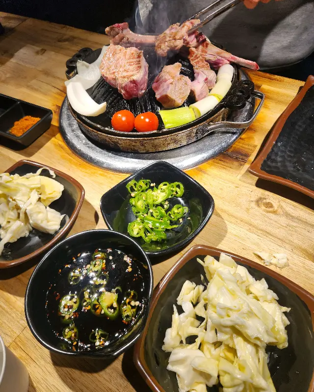 테이블 세팅 모습