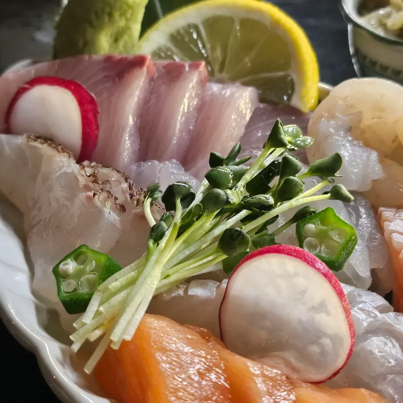 아카리 모듬 숙성회 근접샷