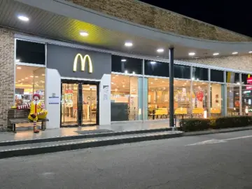 Yo! 포천에서 맛보는 힙한 버거, 맥도날드에서 랩처럼 흘러가는 하루