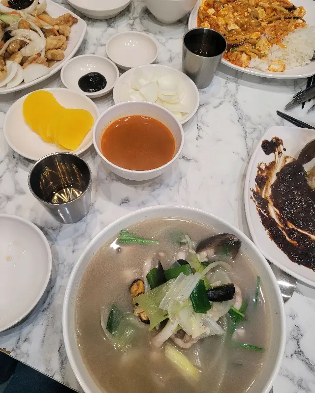 다양한 메뉴 사진