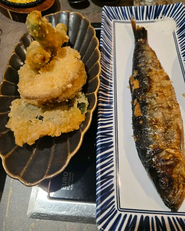 바삭한 튀김과 맛있는 구이