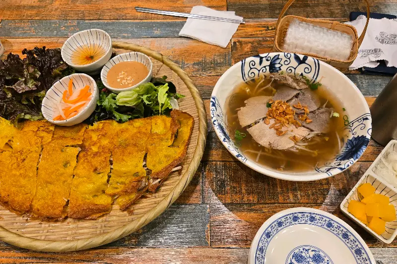 반쎄오와 쌀국수