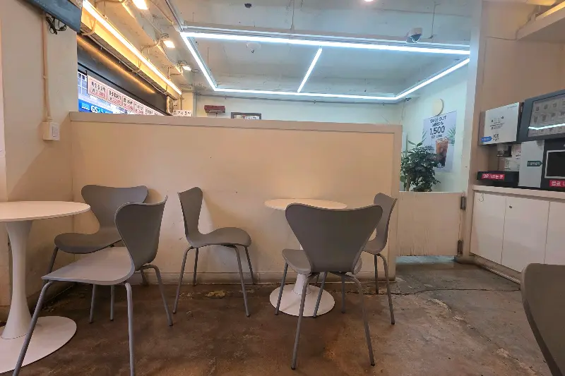 호이호떡 내부 테이블