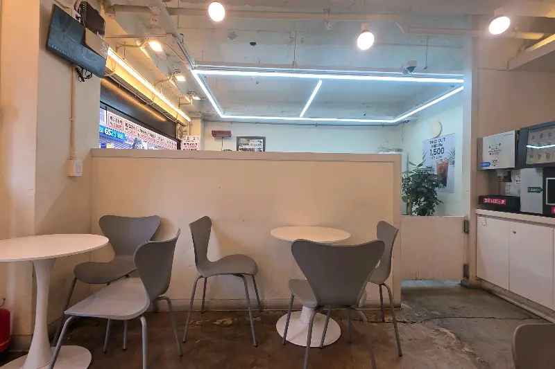 호이호떡 실내 취식 공간