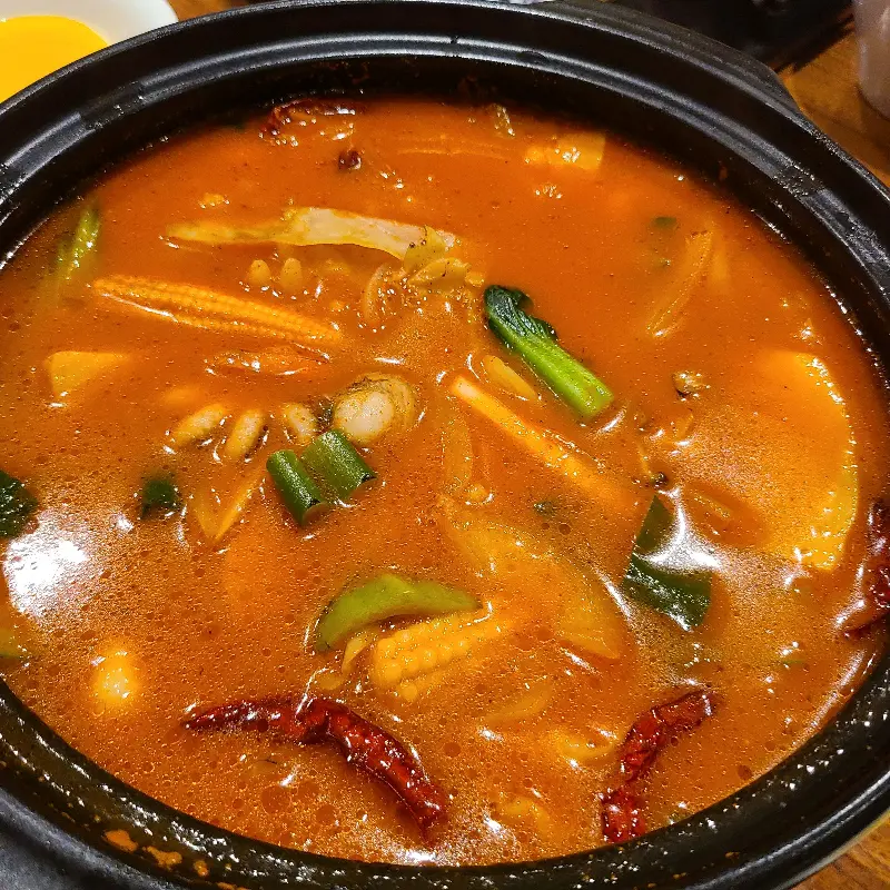 매콤 칼칼한 차돌 짬뽕