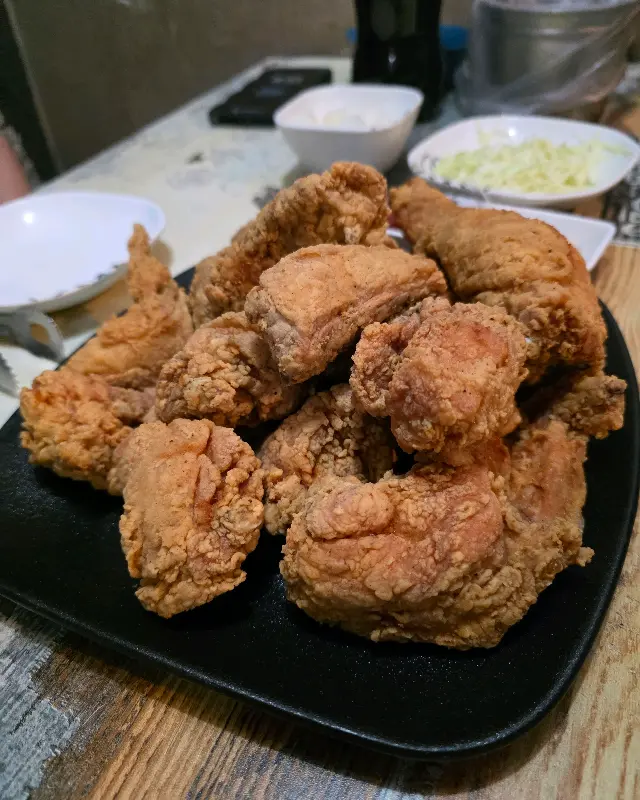 푸짐한 후라이드 치킨
