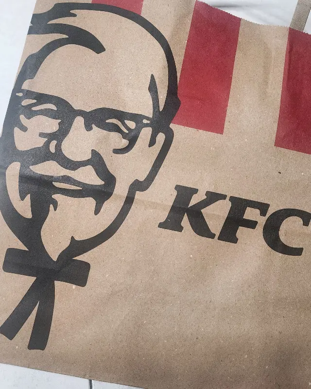 KFC 포장 봉투