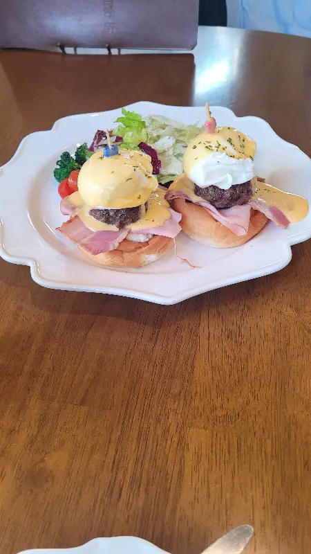 테라비 에그 베네딕트