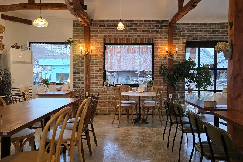 아늑하고 감성적인 인테리어