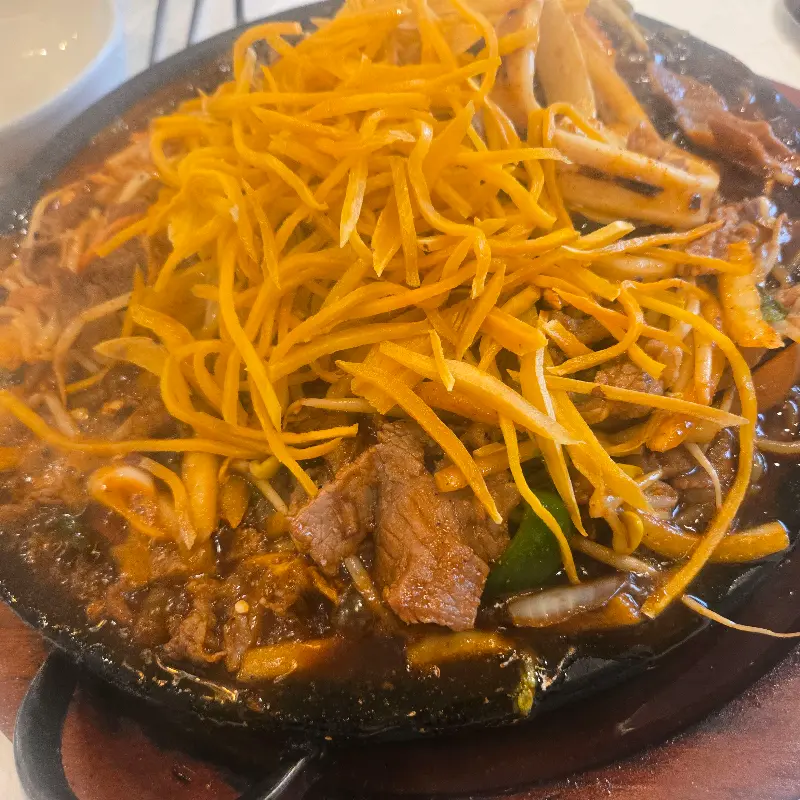 깔끔한 이화원의 짬뽕