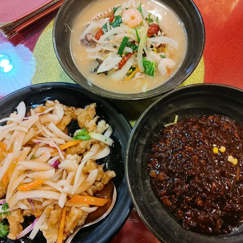 탕수육, 짜장면, 짬뽕의 조화