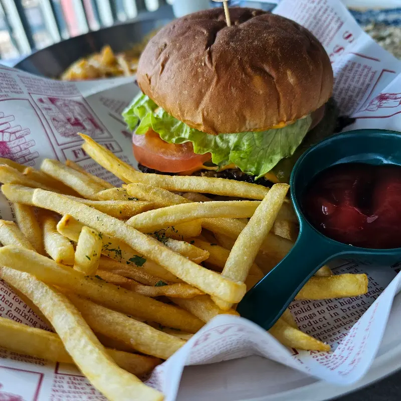 햄버거와 감자튀김