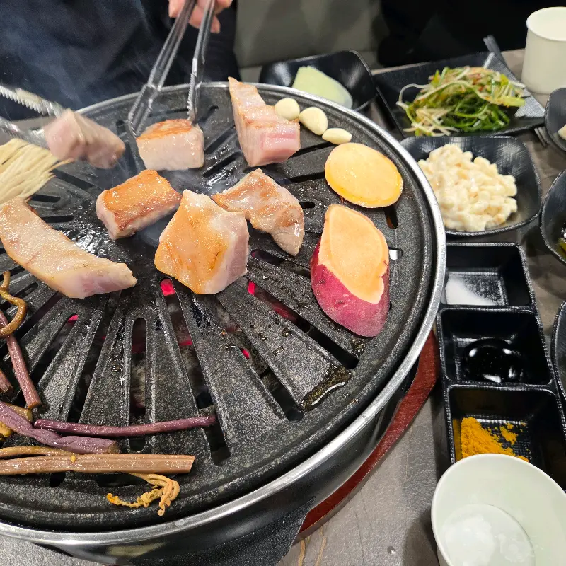 푸짐한 한 상 차림