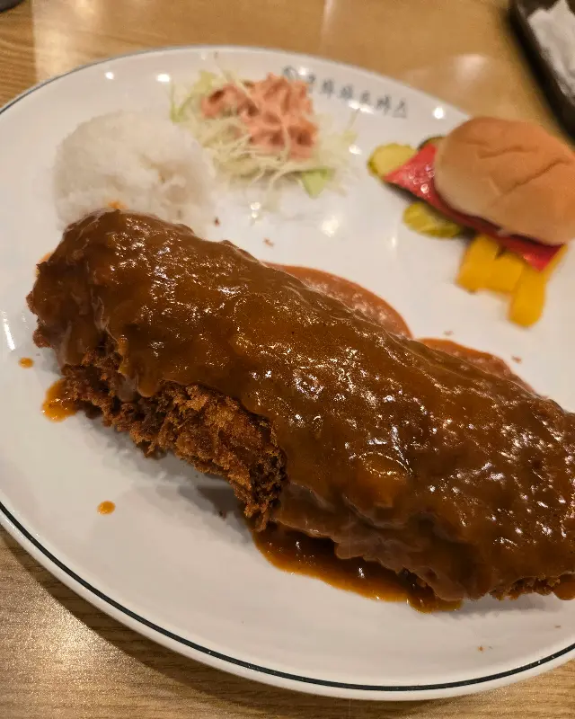 윤기가 흐르는 돈까스 소스