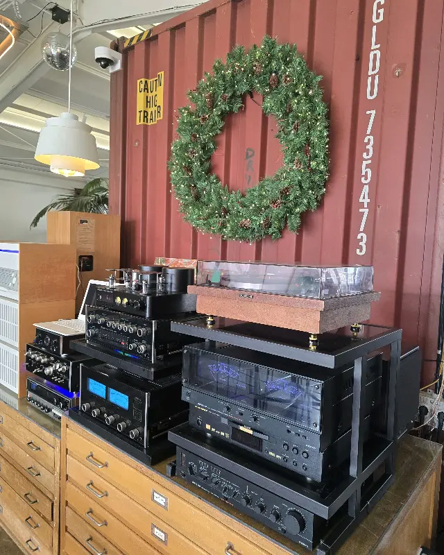 카페 내부 장식