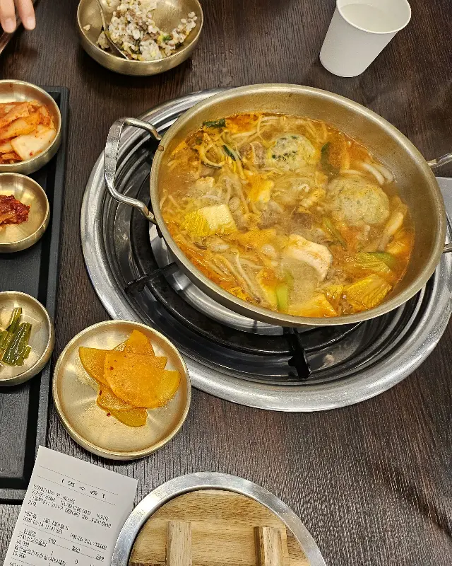 만두전골 전체샷