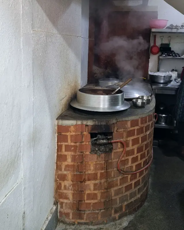 팥을 끓이는 솥