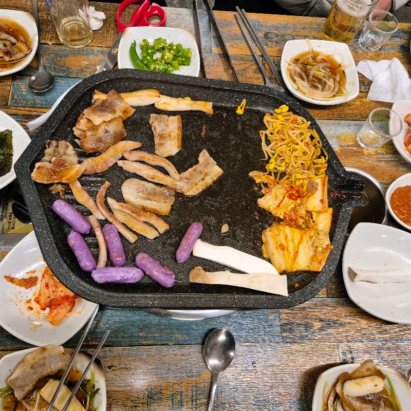 불판 전체샷