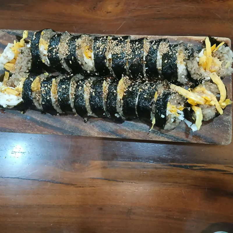 전복김밥과 오징어 젓갈