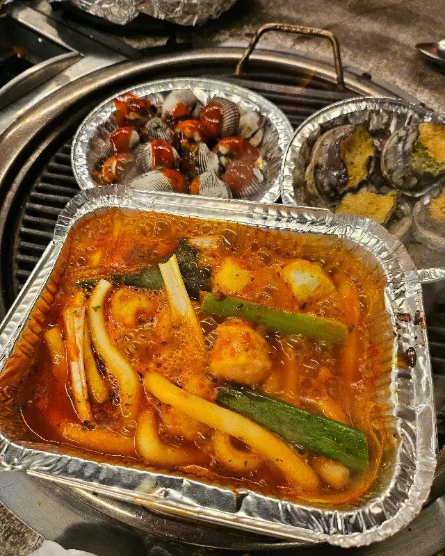 맛깔스러운 떡볶이