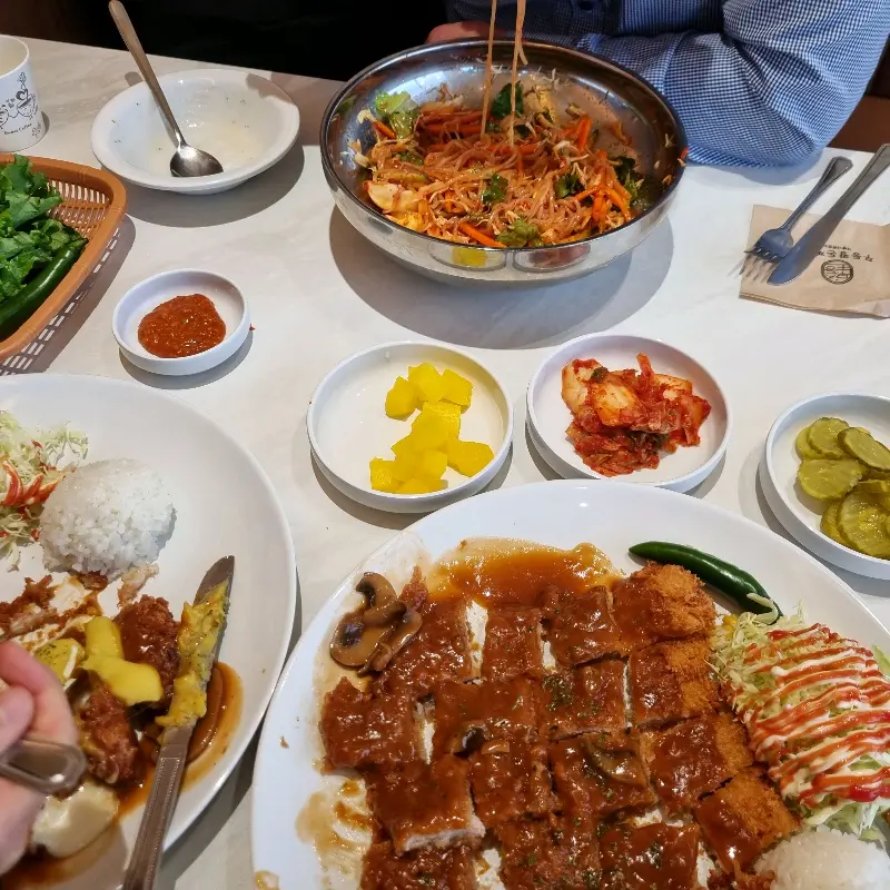 푸짐한 한 상 차림