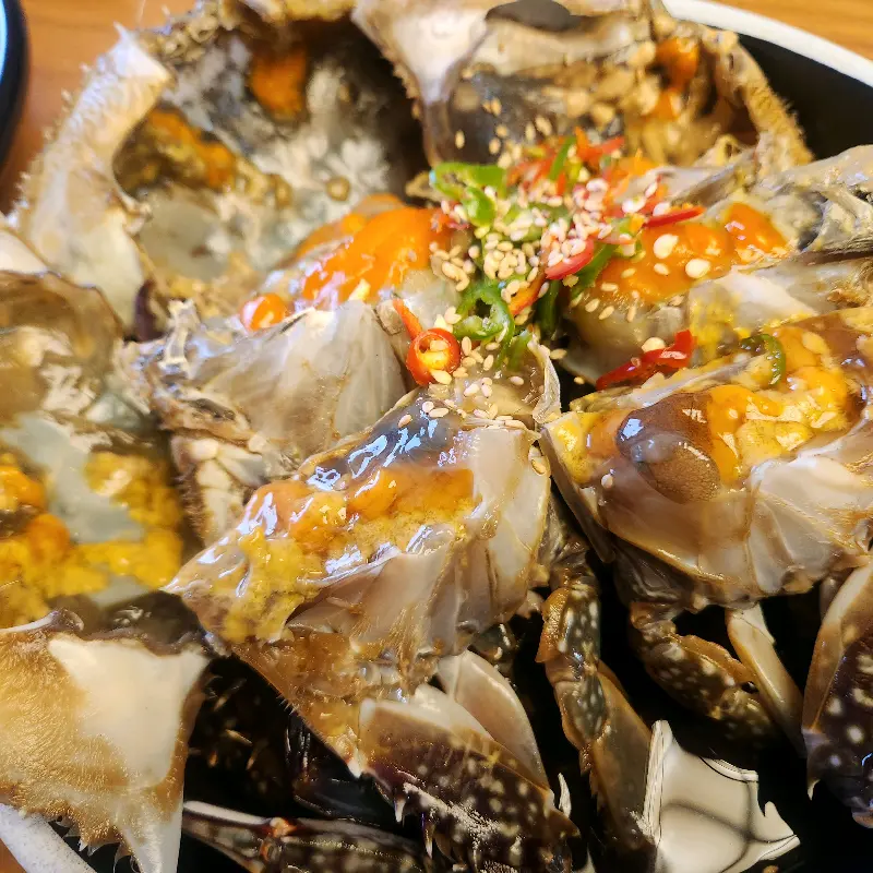 영롱한 간장게장의 자태