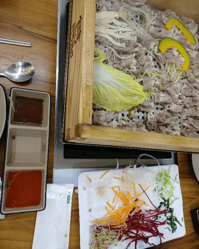 편백찜과 샤브샤브