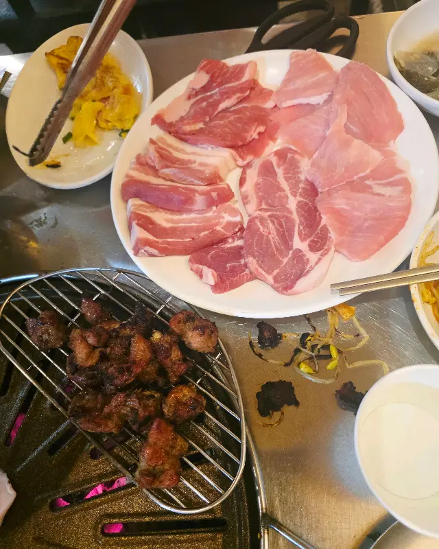 정박숯불가든 삼겹살과 오돌뼈