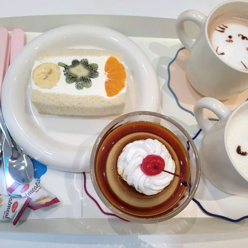 사랑스러운 럭키산도의 모습