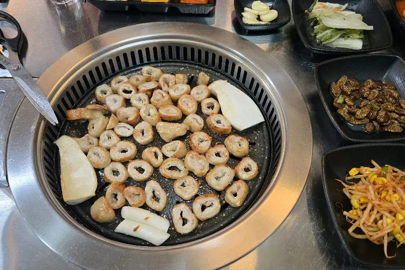 노릇하게 구워진 막창