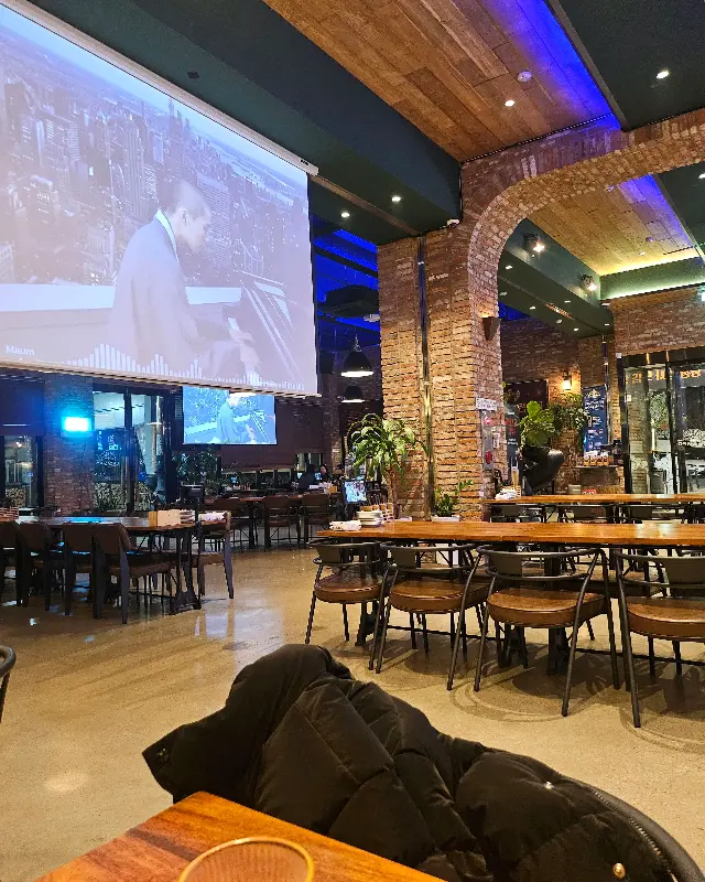 넓은 내부 공간