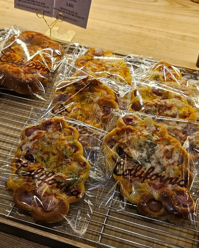 캘리포니아 베이커리 빵