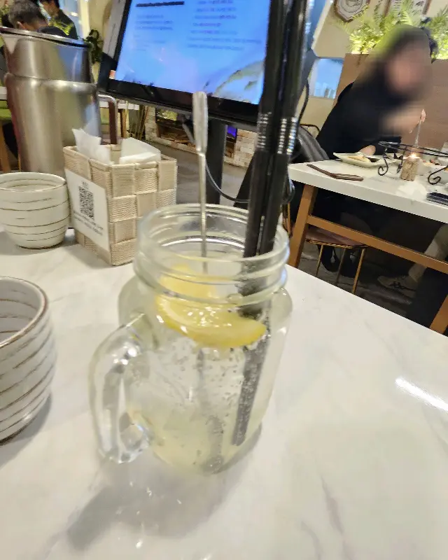 상큼한 레몬 에이드