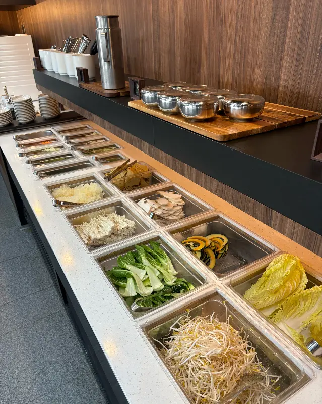 고기, 야채, 샐러드바, 사이드메뉴