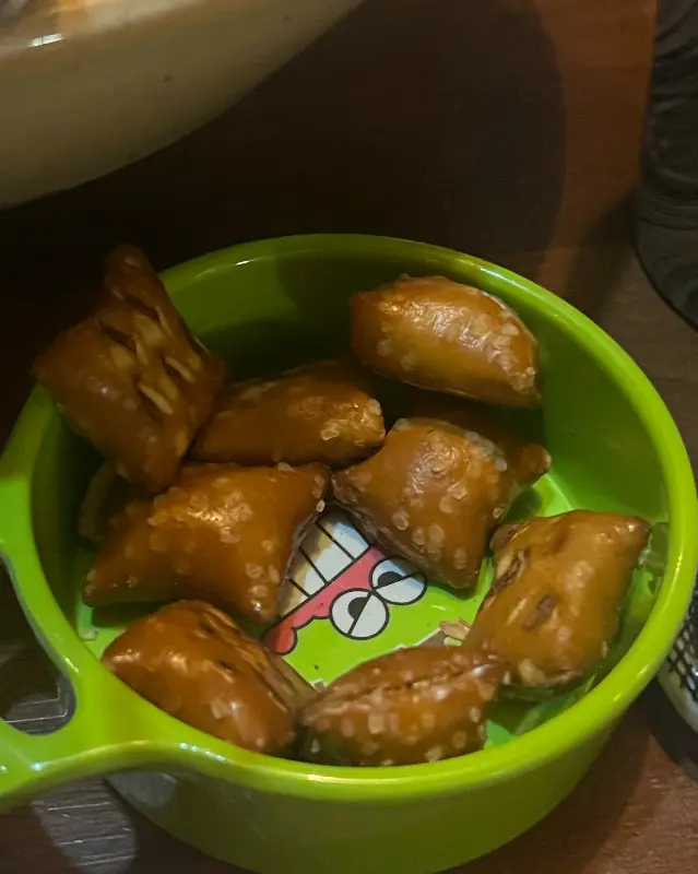 기본 안주 프레첼