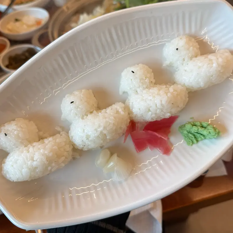 오리모양 밥