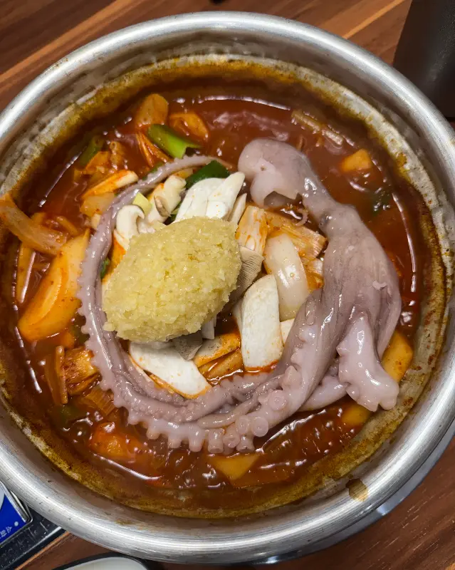 마늘이 듬뿍 들어간 닭도리탕