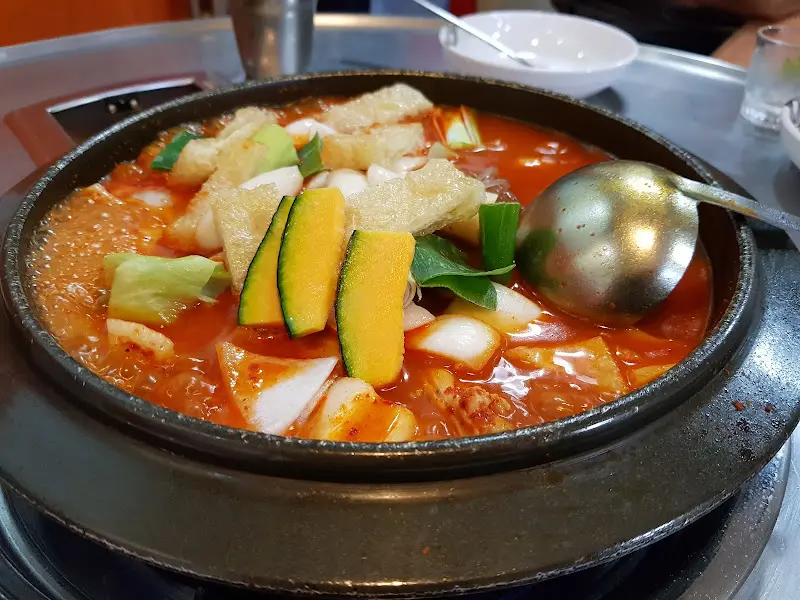 닭도리탕 끓는 모습