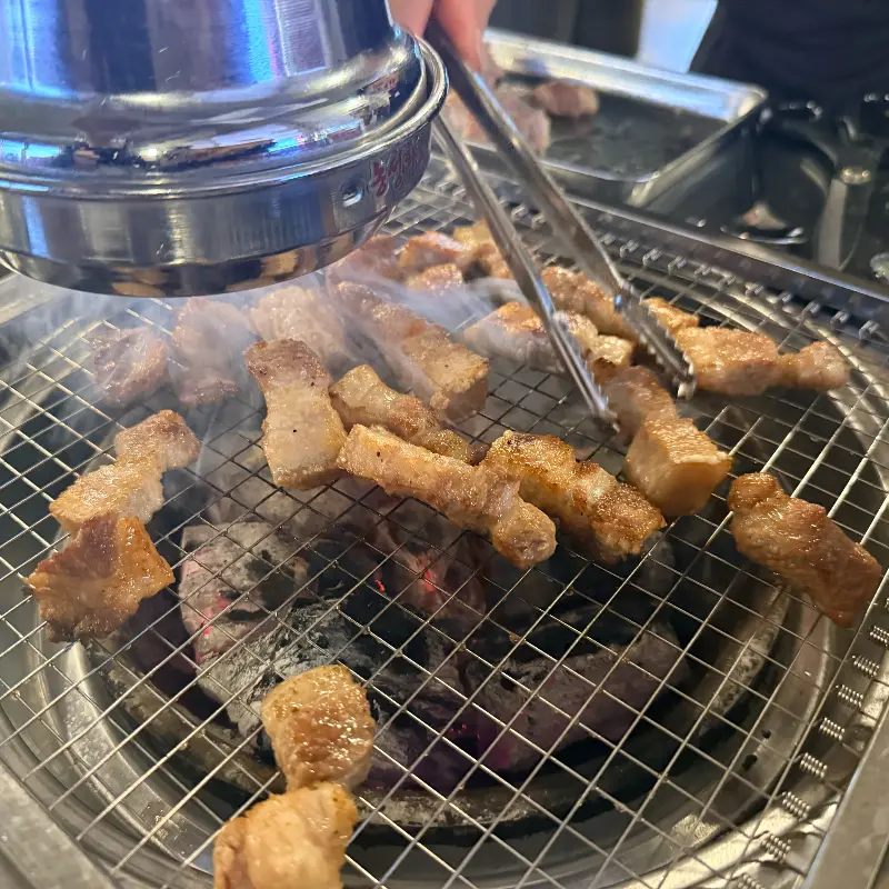 상추쌈에 싸 먹는 오겹살