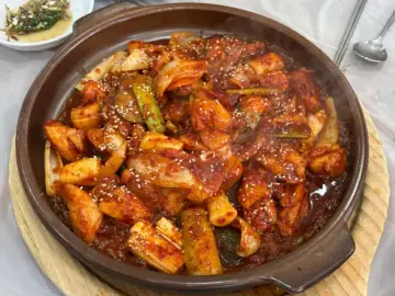 혼밥러, 사천 해송돌판닭찜에서 인생 맛집을 만나다! 진정한 맛집 발견!