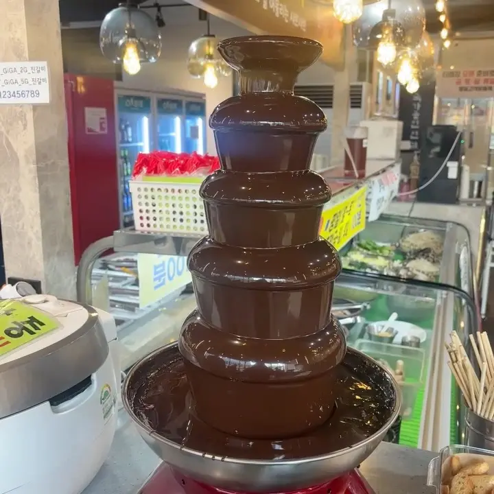 달콤한 초콜릿 퐁듀