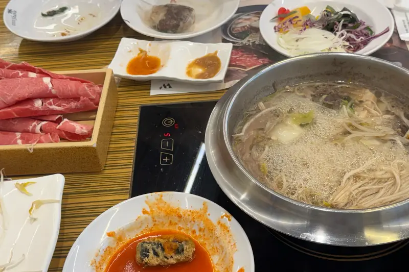 샤브샤브 전체 샷