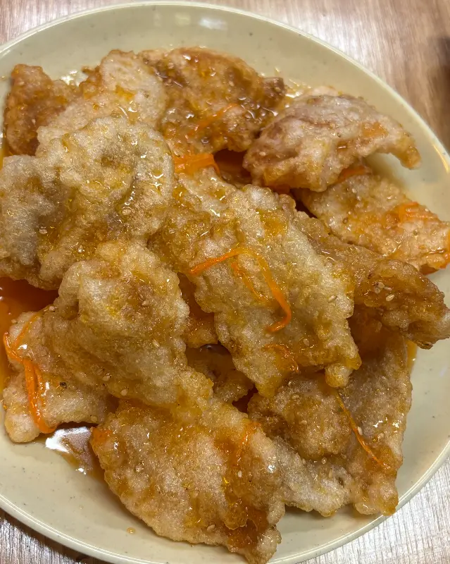 윤기가 흐르는 꿔바로우