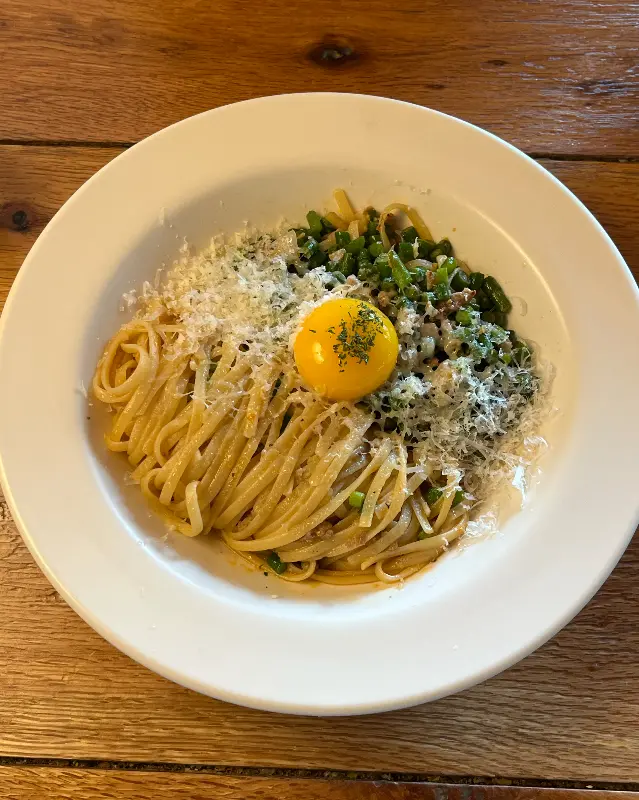 마늘 퓨레 파스타의 모습