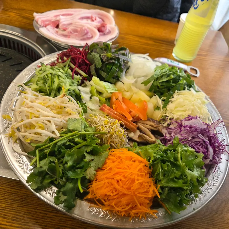 푸짐한 월남쌈 채소